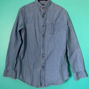 Croft & Barrow Men's Denim  Button Down (S)